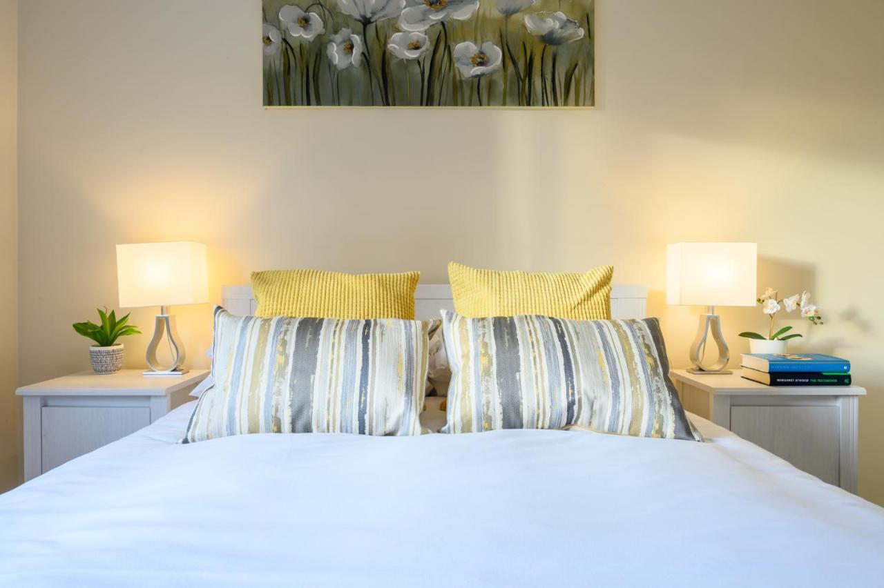 Apartment Cathays Heights, By Ty Sa - A Stylish Spacious 2 Bed Apartment. Convenient For City Centre & Hospital.