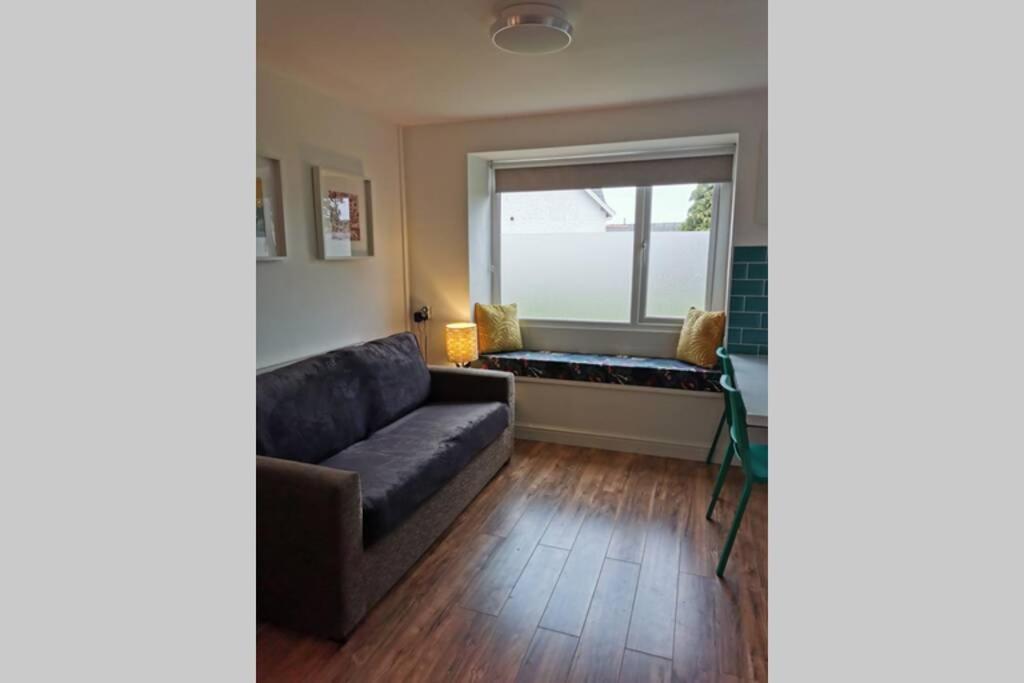 Apartment Stylish Bungalow, Close To Centre *