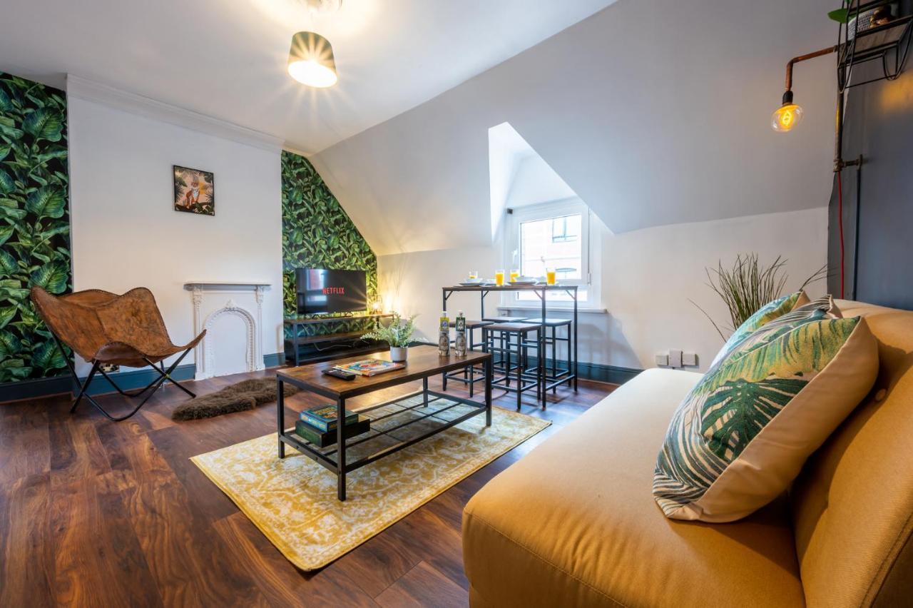 Bay Heights By Ty Sa - Bay Apartment *