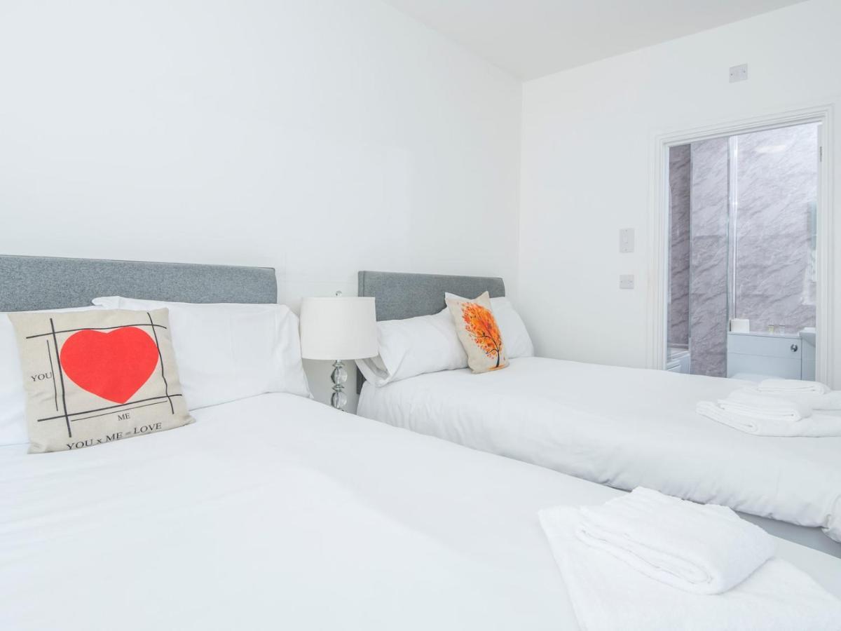 Pass The Keys Modern & Light 2 Bedroom In Canton Apartment *