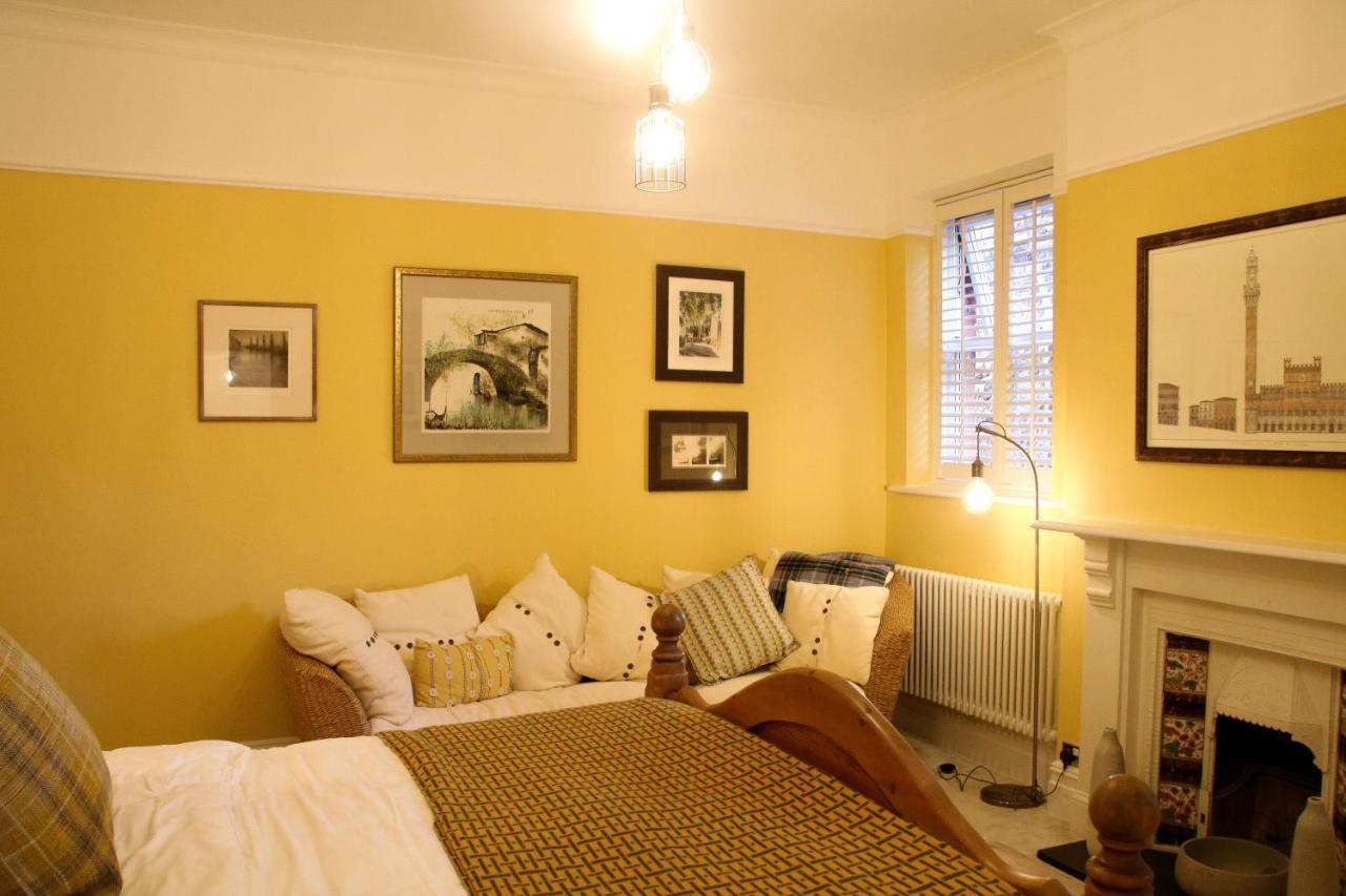 Cathedral64 Bed & Breakfast Cardiff
