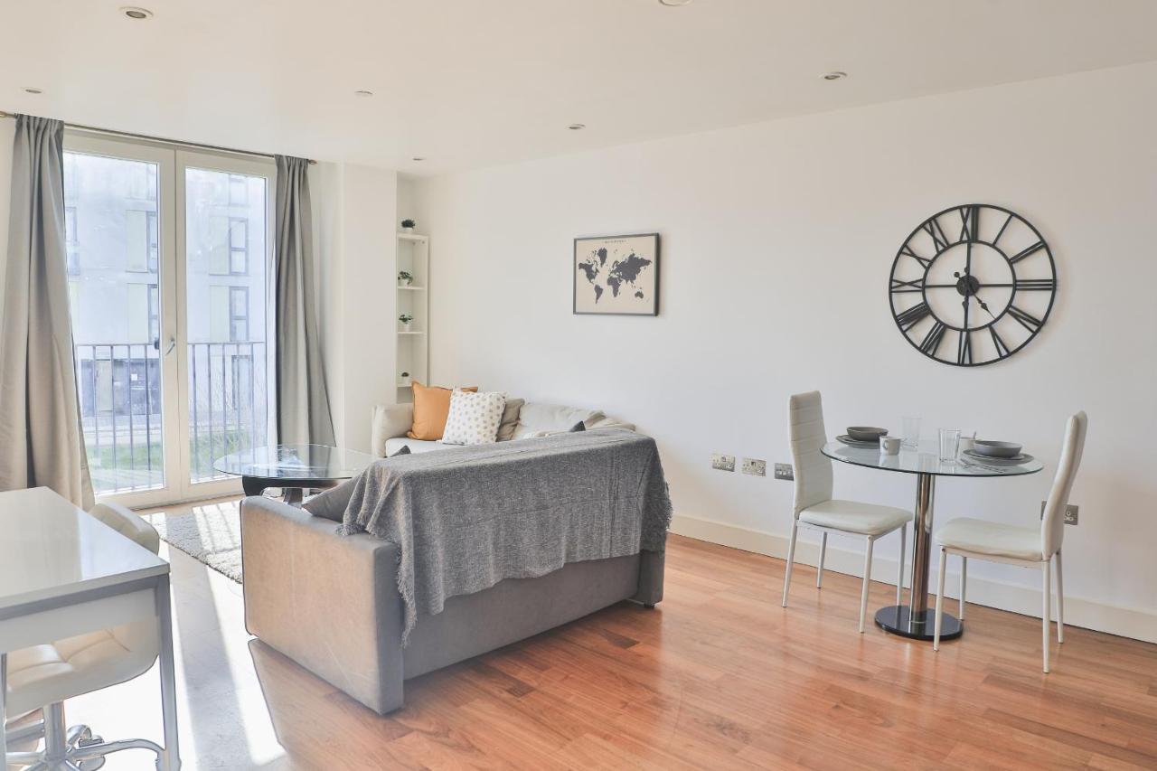 Apartment The Hayes - Long Offer - Central Abode By Cto Serviced