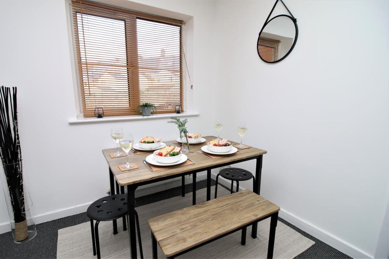 Thesiger Court - Free Private Parking - By Promise