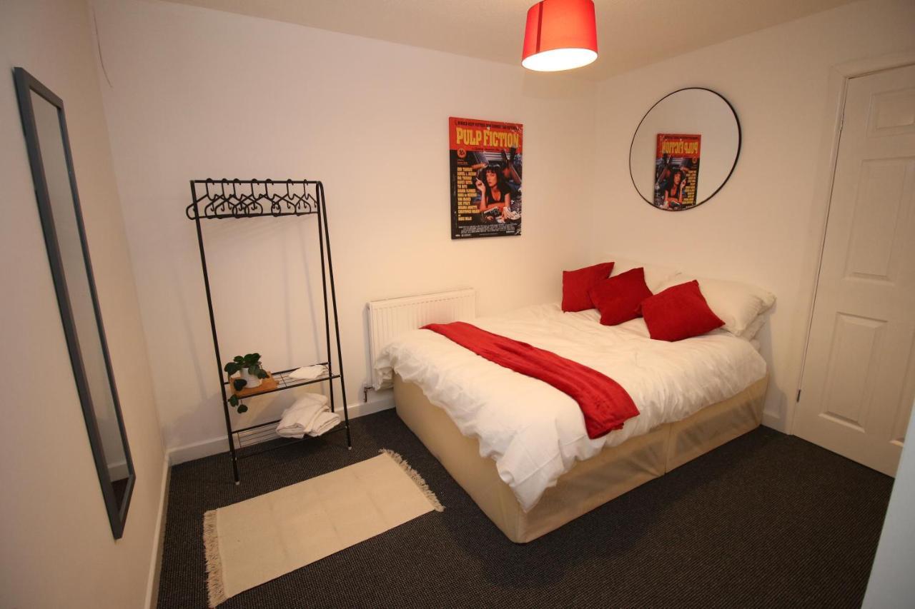 Apartment Thesiger Court - Free Private Parking - By Promise