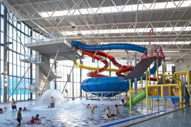 Bayview Sports Village Free Parking & Free Wi Fi Apartment *