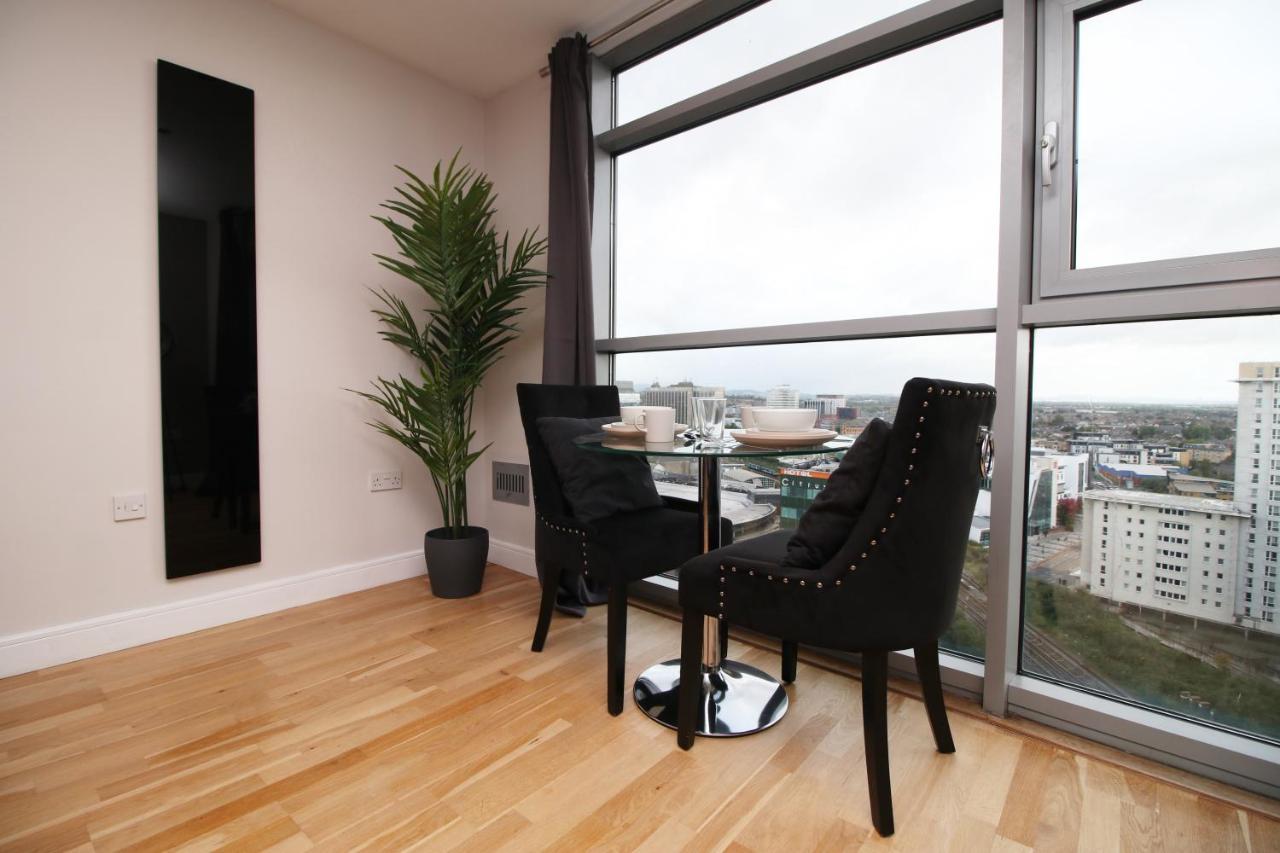 The View - Long Offer - Modern And Parking By Cto Serviced Apartment *