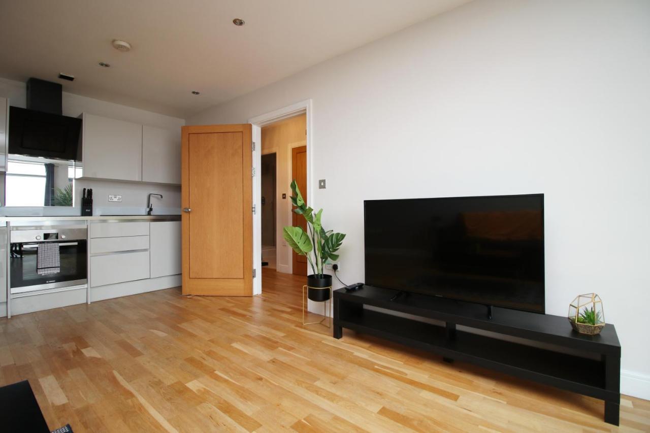 The View - Long Offer - Modern And Parking By Cto Serviced Apartment Cardiff