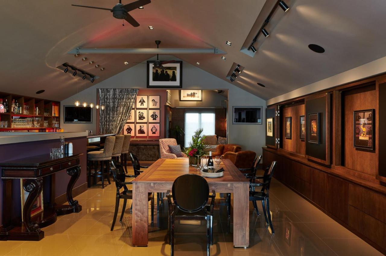 Apartment Millview - Luxury 4 Bedroom Penthouse In