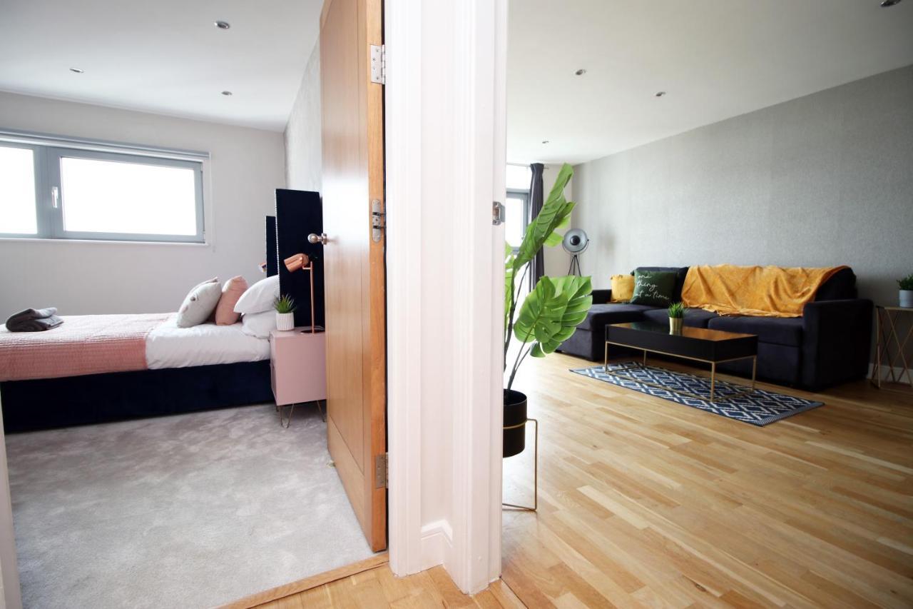 Apartment The View - Long Offer - Modern And Parking By Cto Serviced