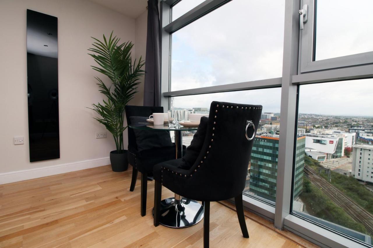 Apartment The View - Long Offer - Modern And Parking By Cto Serviced *