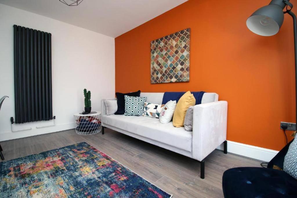 16 North Road Flat 4 By Mia Living Free Parking On Site * Cardiff