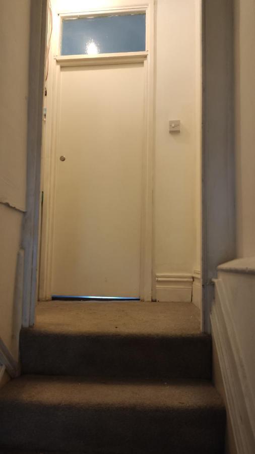 Perfect And Convenient 1 Bedroom Apartment Cardiff