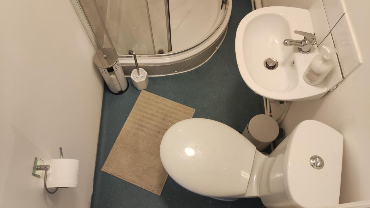 Perfect And Convenient 1 Bedroom Apartment * Cardiff