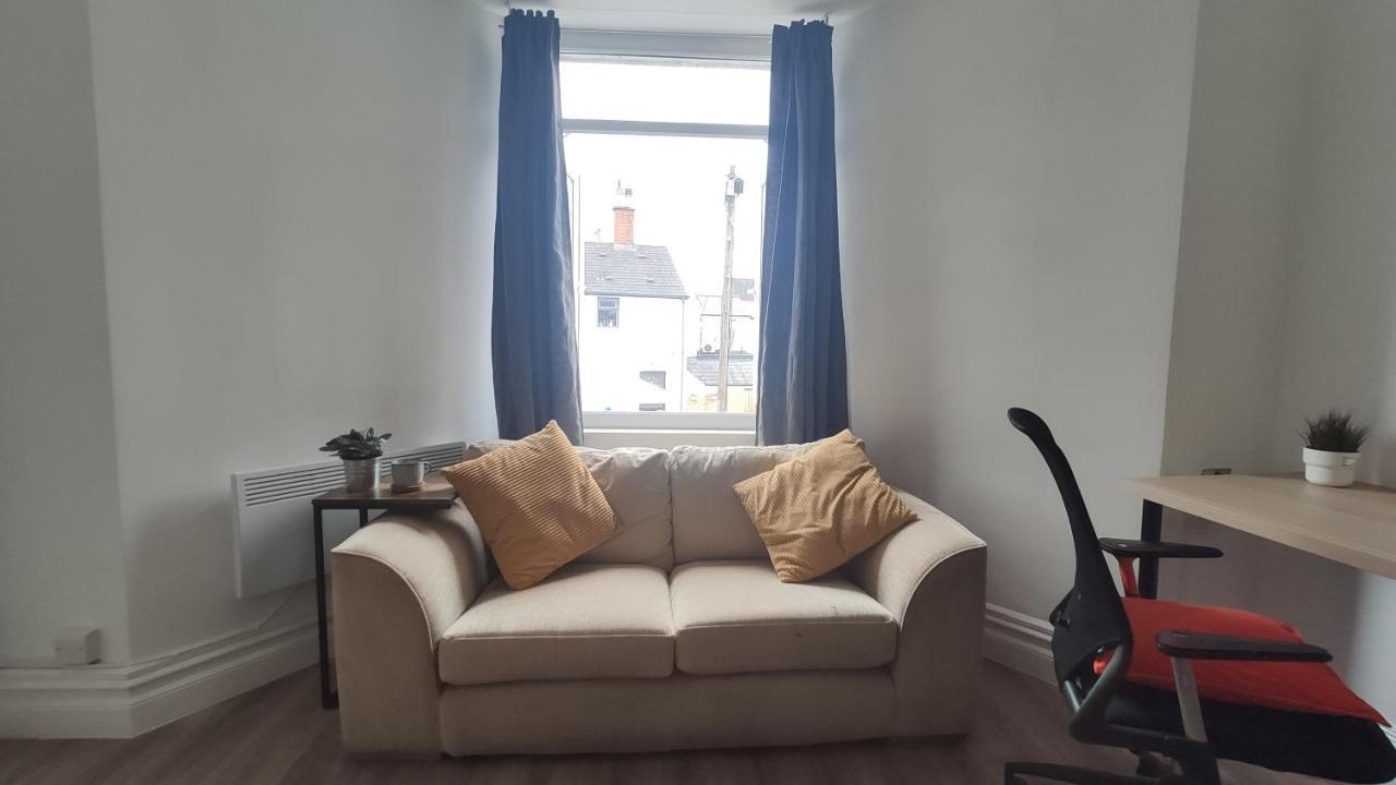 Apartment Perfect And Convenient 1 Bedroom Apartment Cardiff