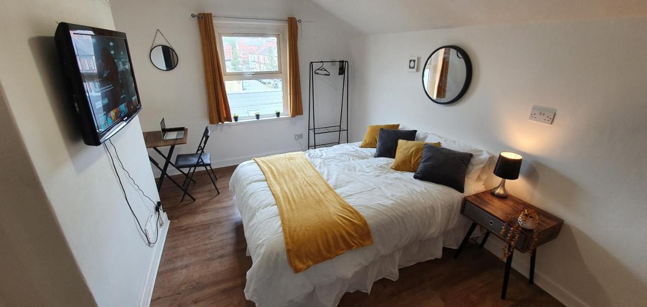 Apartment Fast Broadband, Budget Stay, Free Netflix.