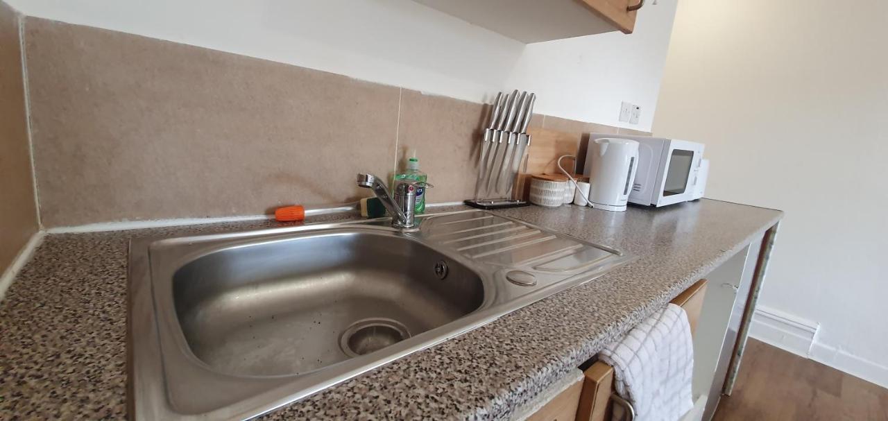 Apartment Fast Broadband, Budget Stay, Free Netflix. Cardiff