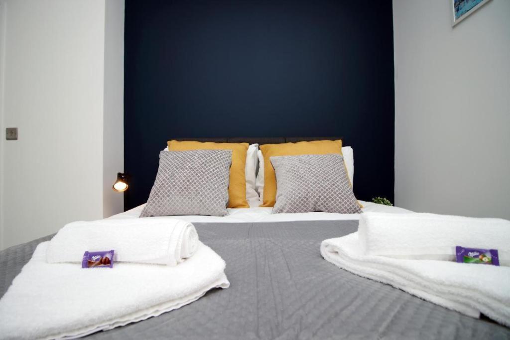 16 North Road Flat 1 By Mia Living Free Parking On Site Apartment