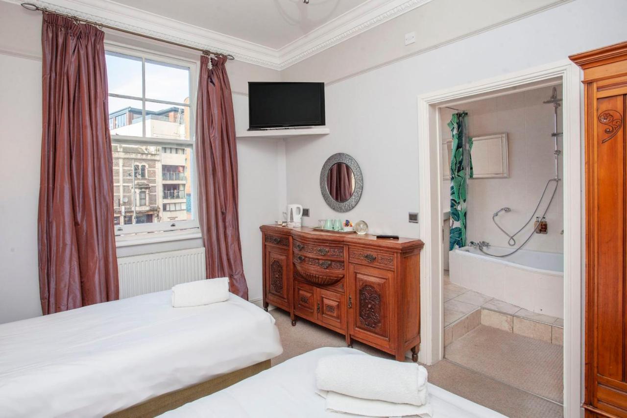 Holiday home Higgihaus #5 Sleeps 14-16 Hens Stags Big Groups