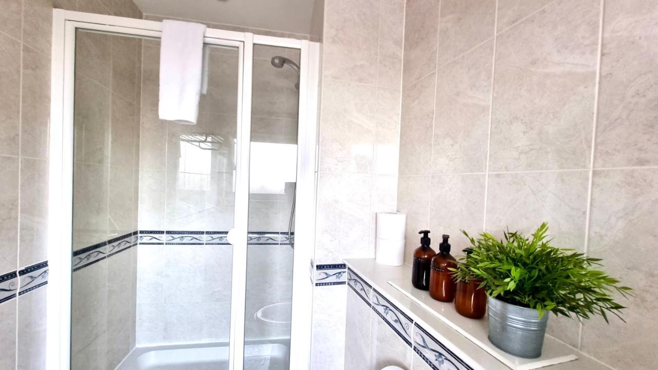Holiday home The Townhouse By Switchback Stays Cardiff