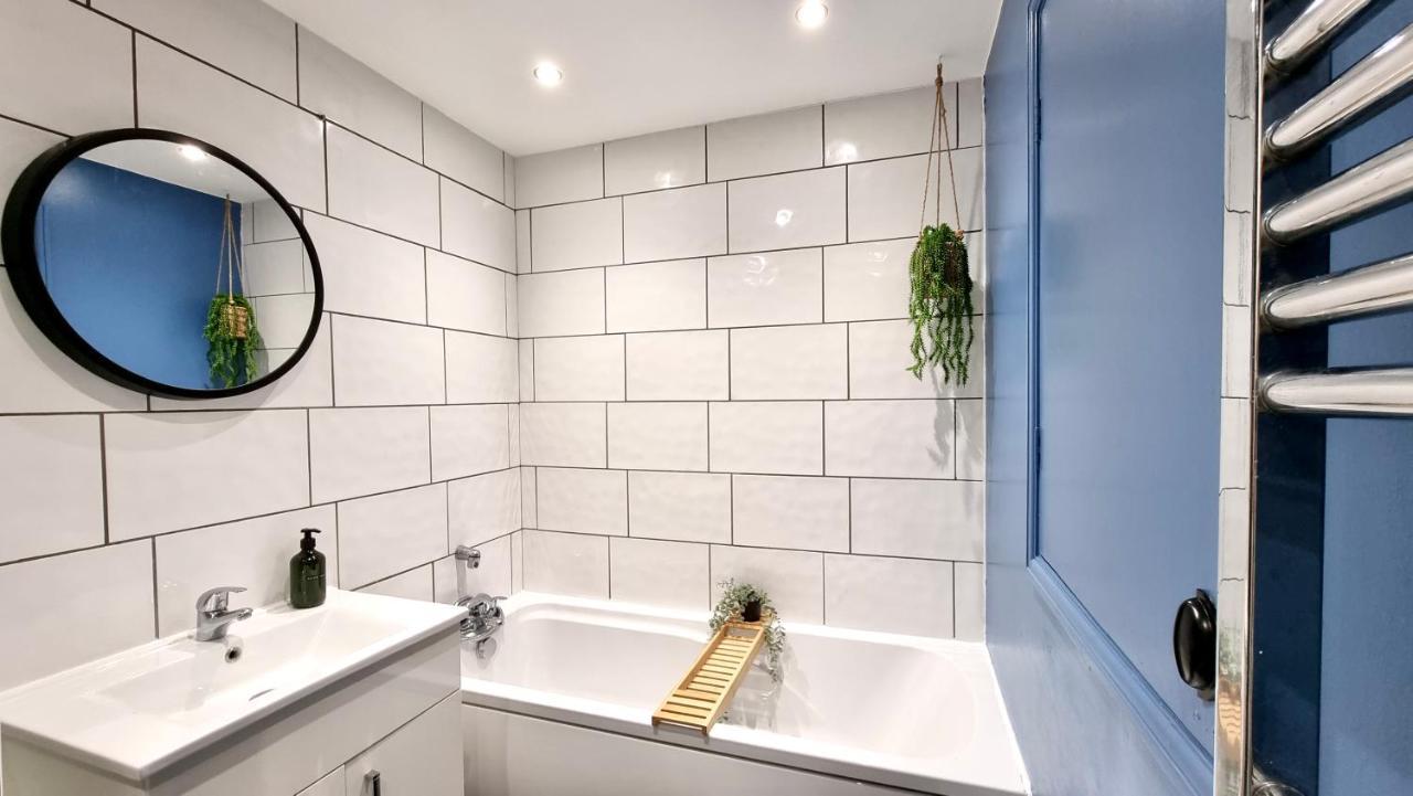 Quay House By Switchback Stays With Free Parking Apartment Cardiff