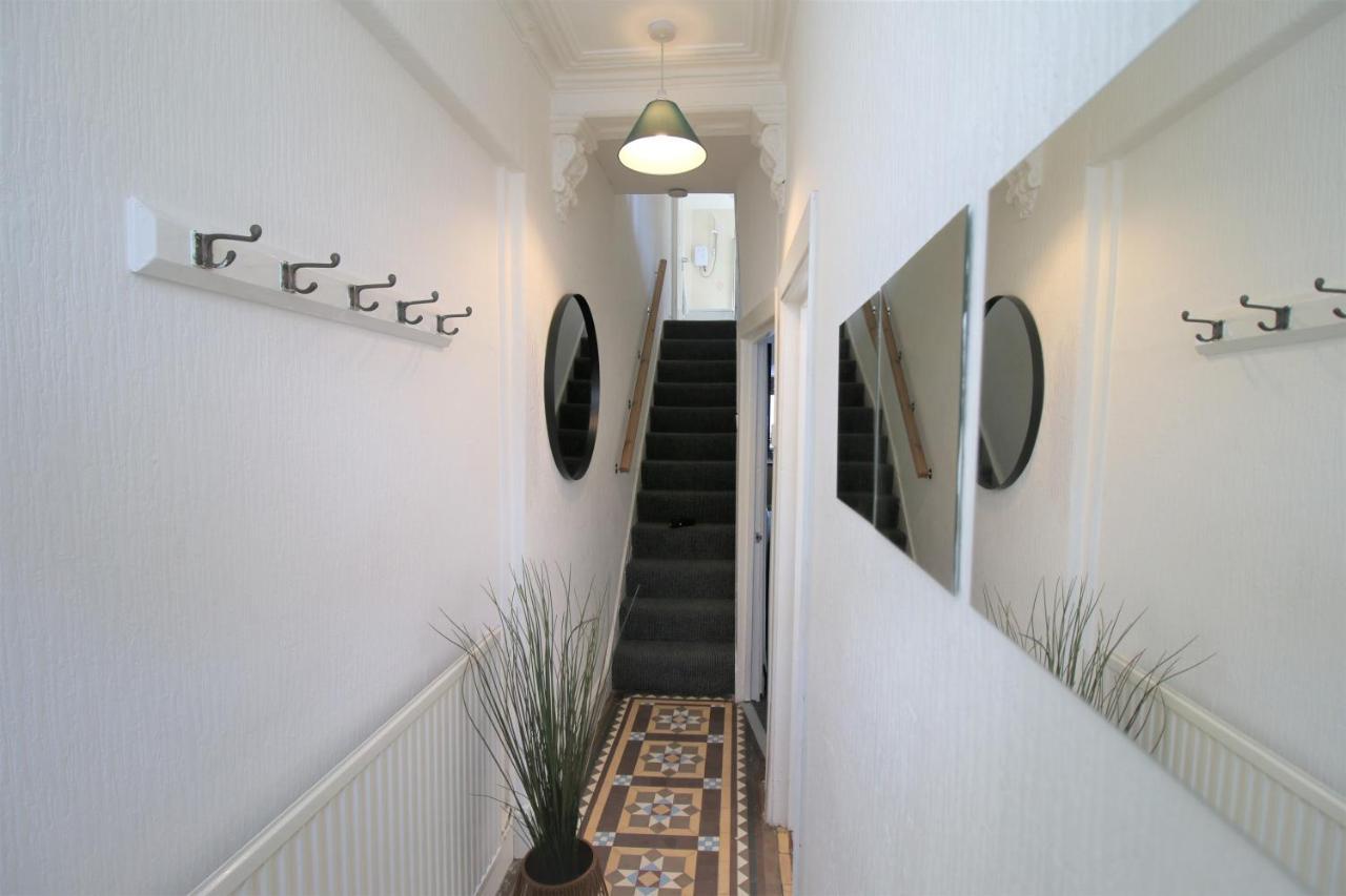 Holiday home Three Bedroom Townhouse - Free Local Parking - By Promise