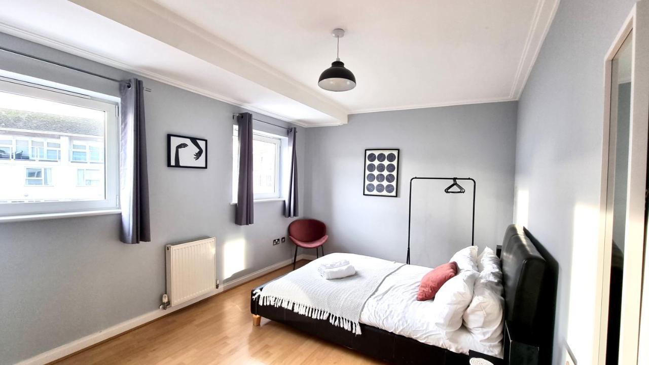The Townhouse By Switchback Stays Cardiff