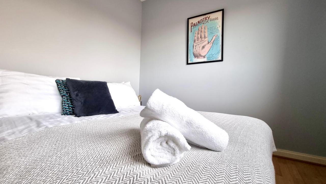 The Townhouse By Switchback Stays Holiday home Cardiff