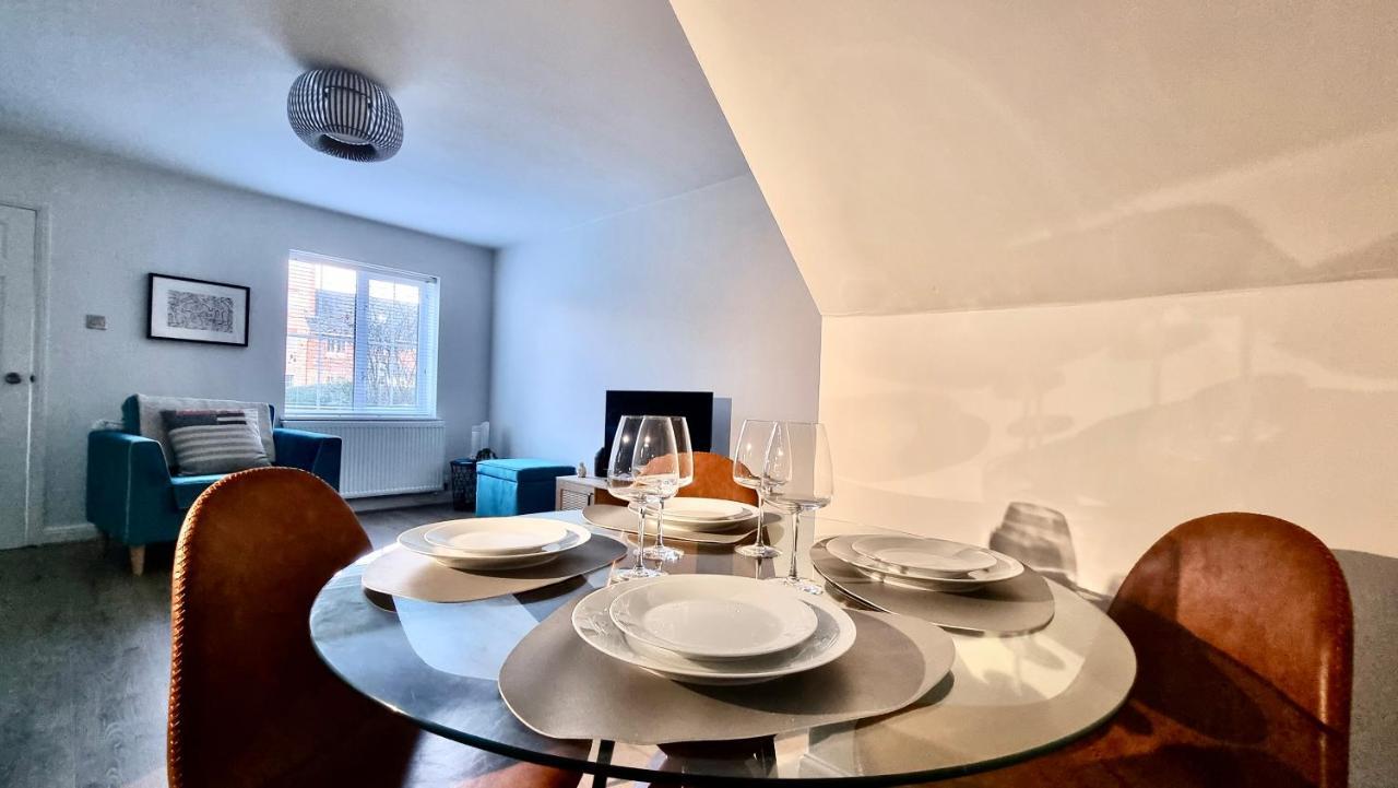 Quay House By Switchback Stays With Free Parking *