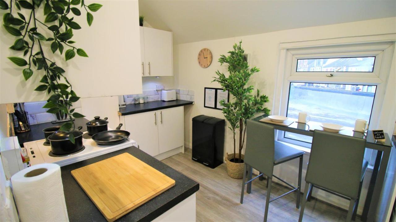 Holiday home Free Local Parking - Fast Wifi - Sleeps 10 Guests By Promise Cardiff