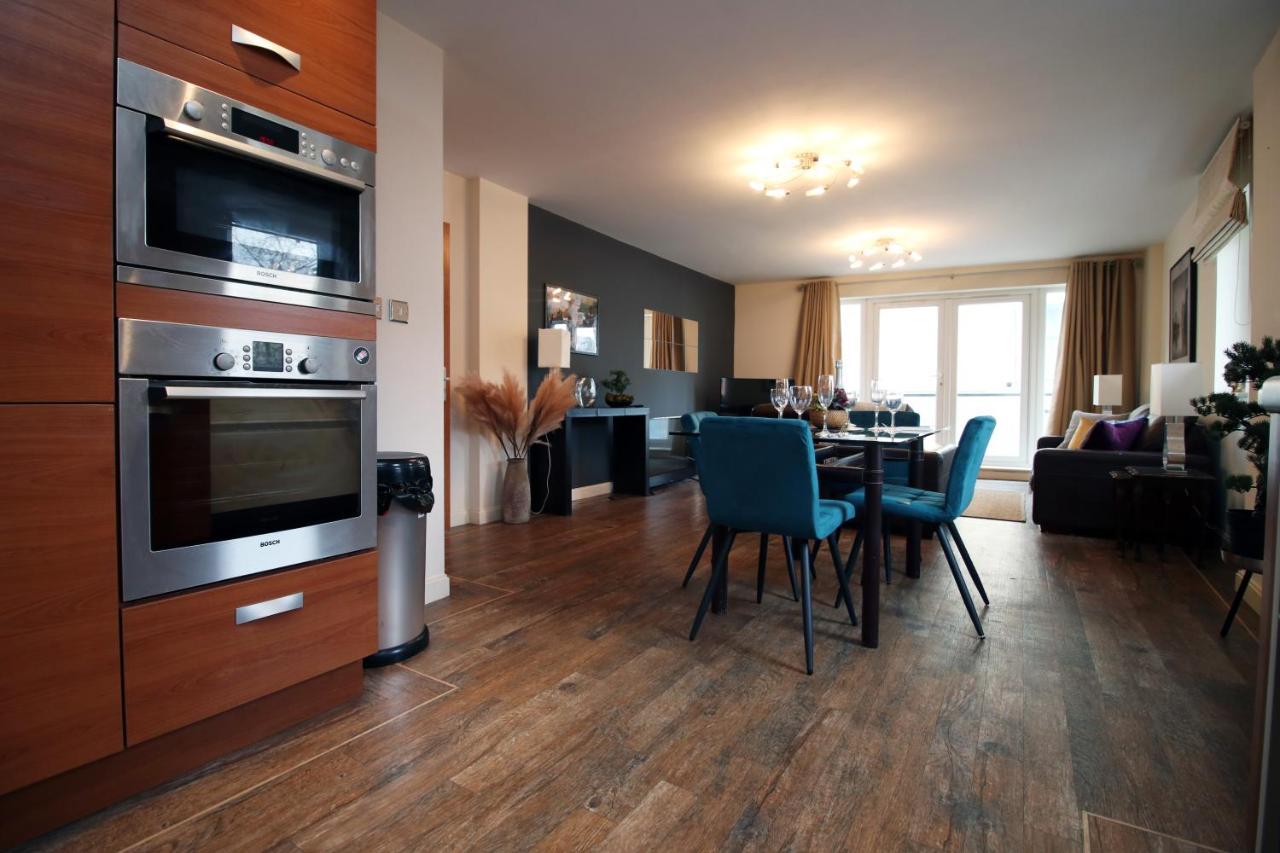 Apartment Oceans Crescent By Ty Sa Cardiff