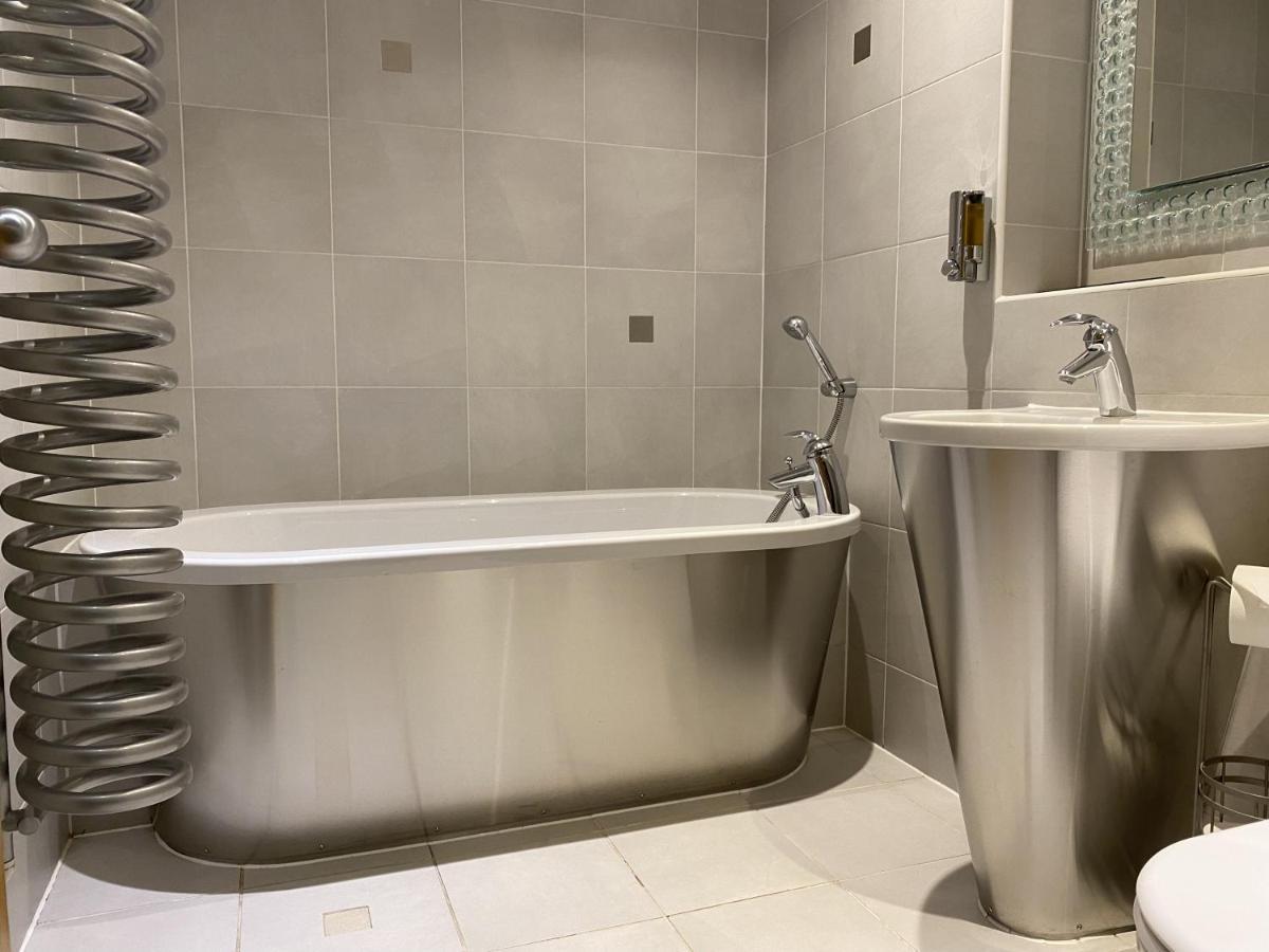 High View Serviced Apartment Cardiff