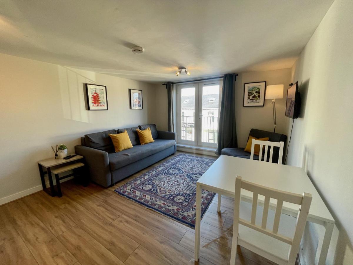**6 Person City Centre Apartment** Apartment