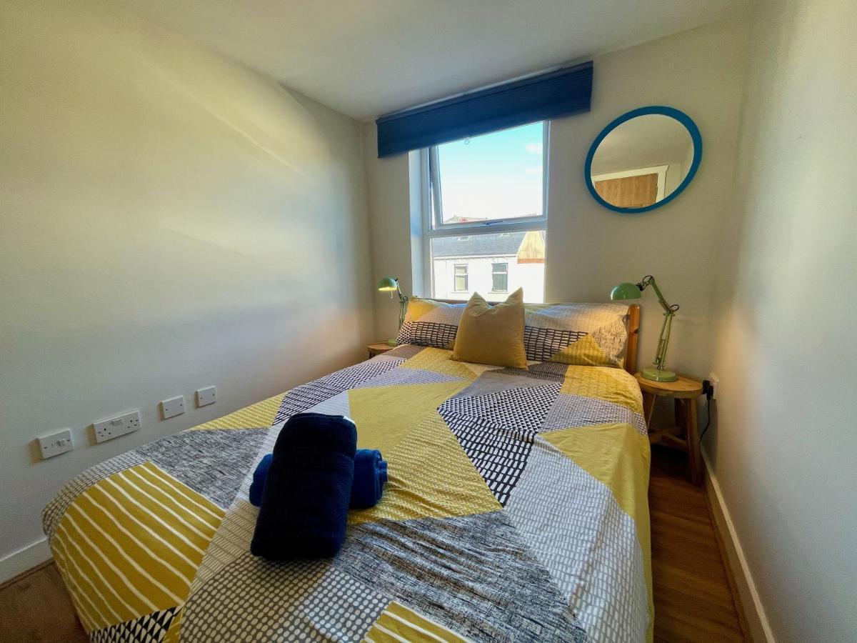 **6 Person City Centre Apartment** Apartment *
