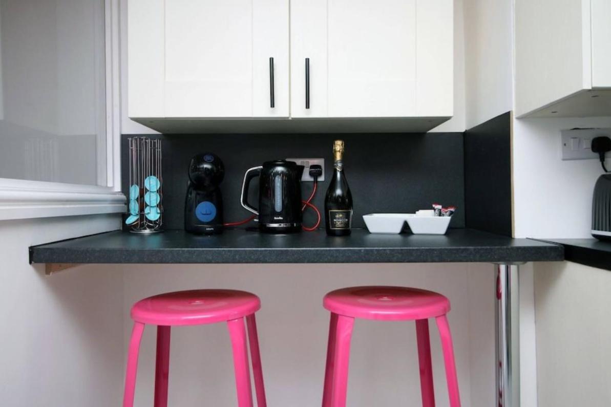 Principality House By Mia Living 3 Bedroom A 5 Min Walk To Principality Stadium Apartment