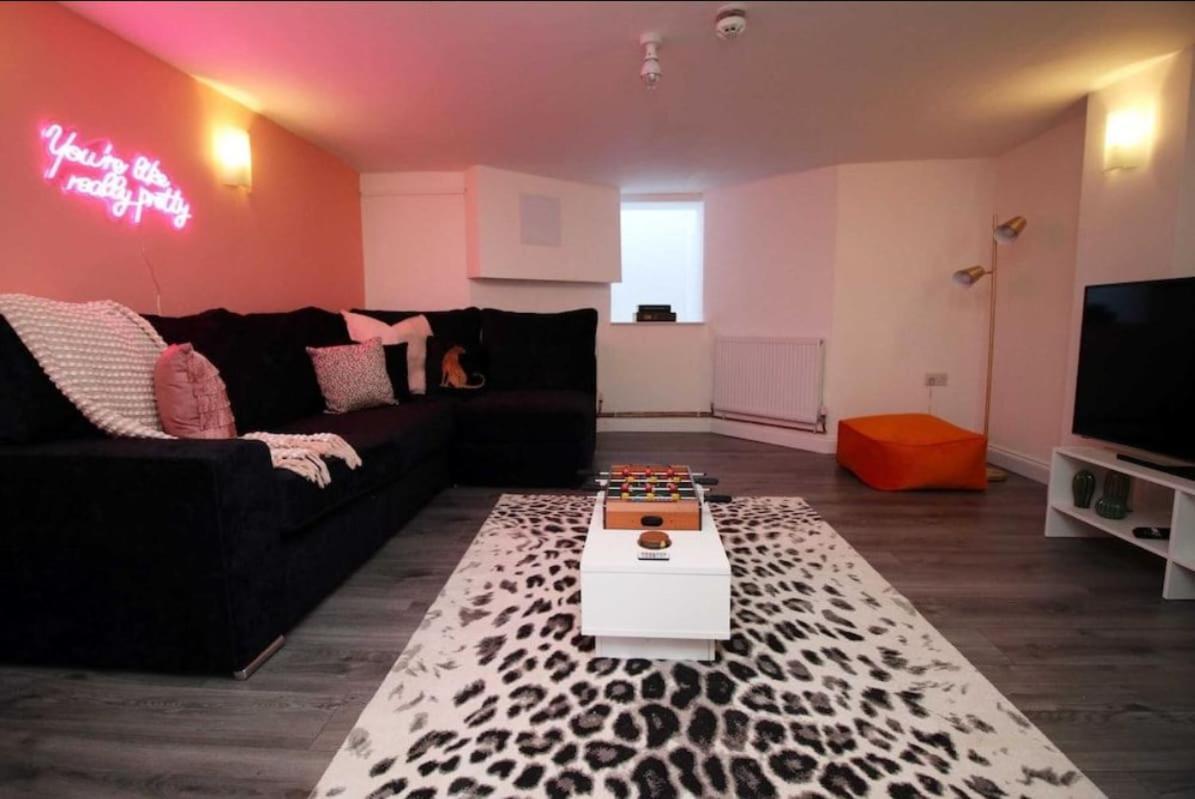 Principality House By Mia Living 3 Bedroom A 5 Min Walk To Principality Stadium Apartment Cardiff