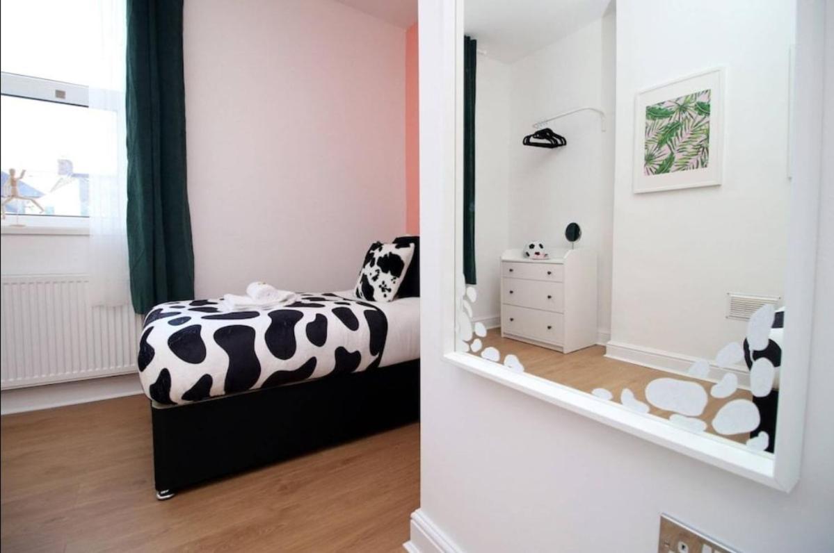 Principality House By Mia Living 3 Bedroom A 5 Min Walk To Principality Stadium *