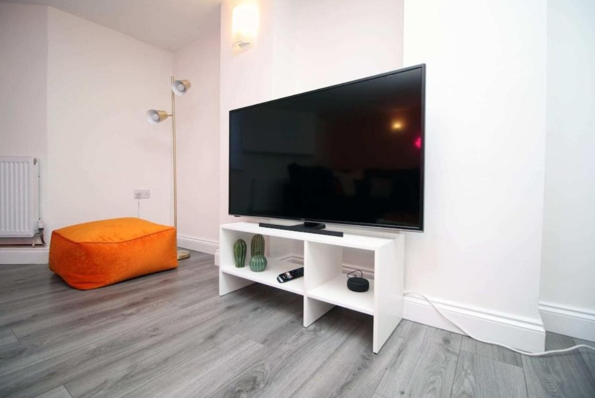 Apartment Principality House By Mia Living 3 Bedroom A 5 Min Walk To Principality Stadium