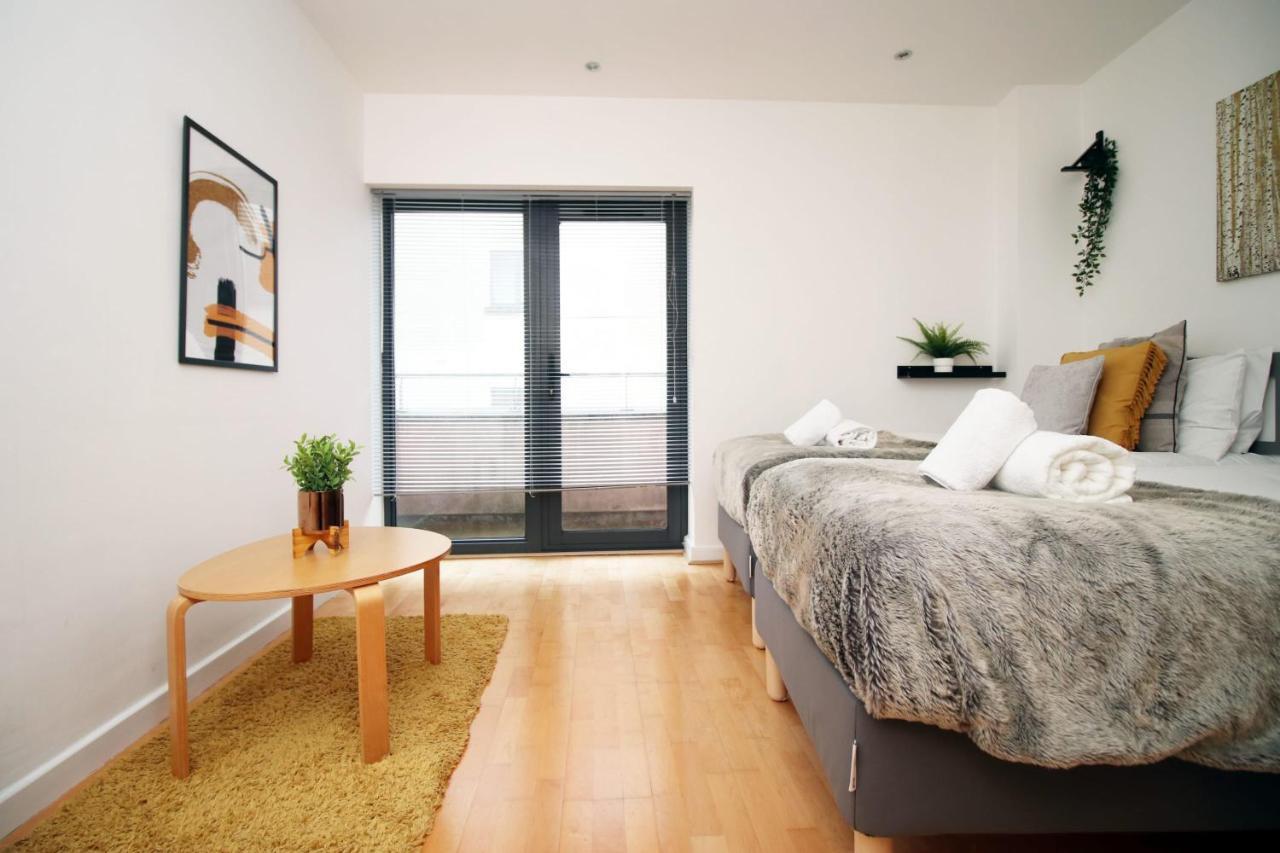 Apartment The Hayes By Mia Living 2 Bedroom In Centre Cardiff
