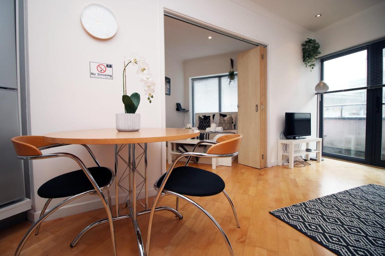 The Hayes By Mia Living 2 Bedroom In Centre Apartment