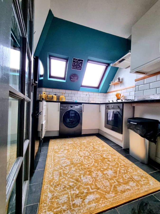 Apartment Bay Heights By Ty Sa - Bay Cardiff