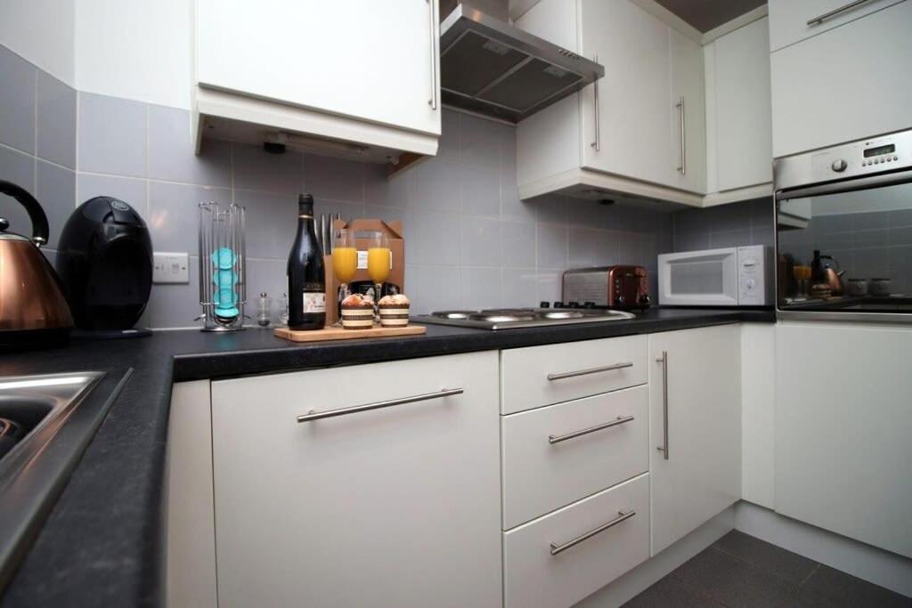 Apartment Westgate Heights By Mia Living 2 Bedroom In Centre Cardiff