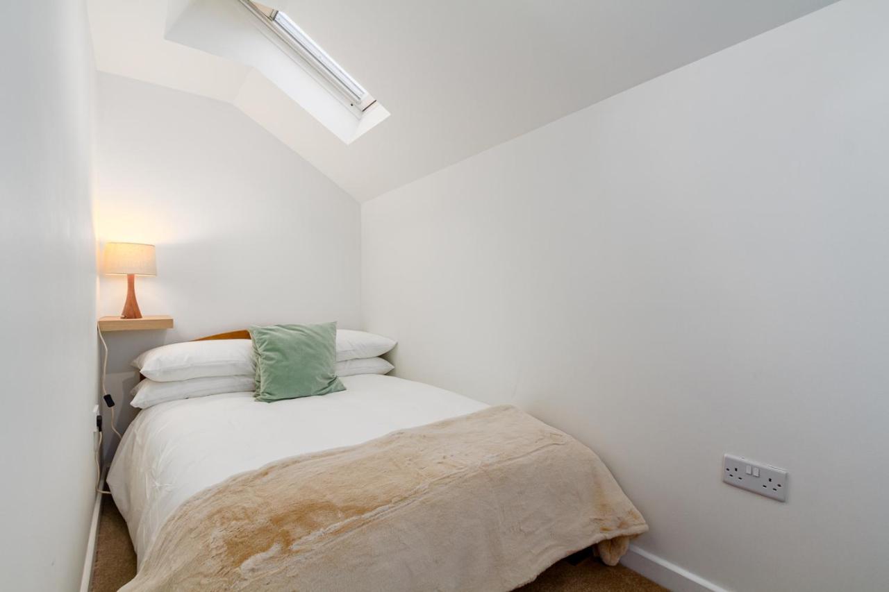 Holiday home The Coach House, Centrally Located Detached Coach House Cardiff