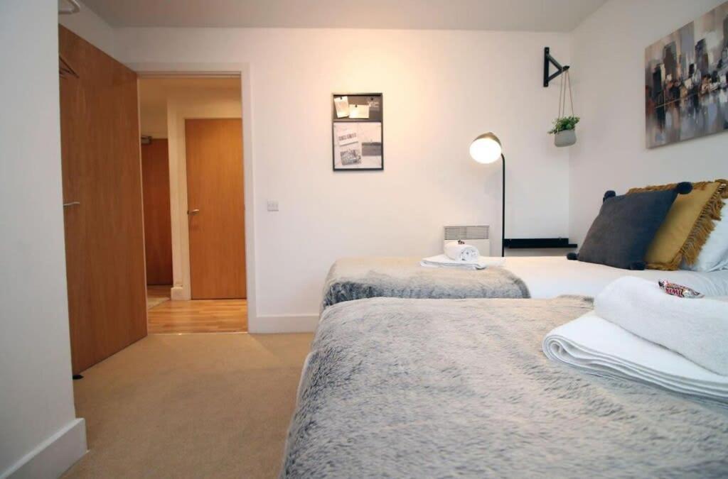Westgate Heights By Mia Living 2 Bedroom In Centre Apartment