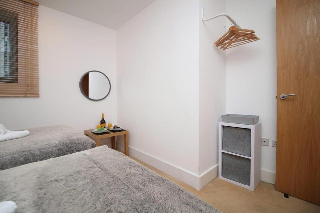 Westgate Heights By Mia Living 2 Bedroom In Centre * Cardiff