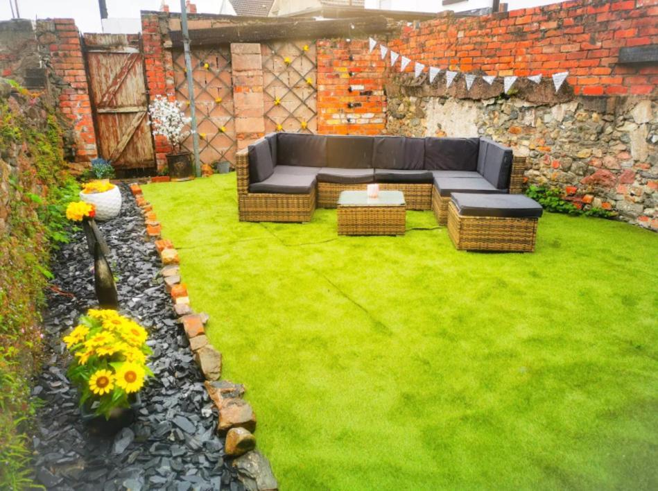 The Gatsby - Beautiful Spacious House Holiday home Cardiff