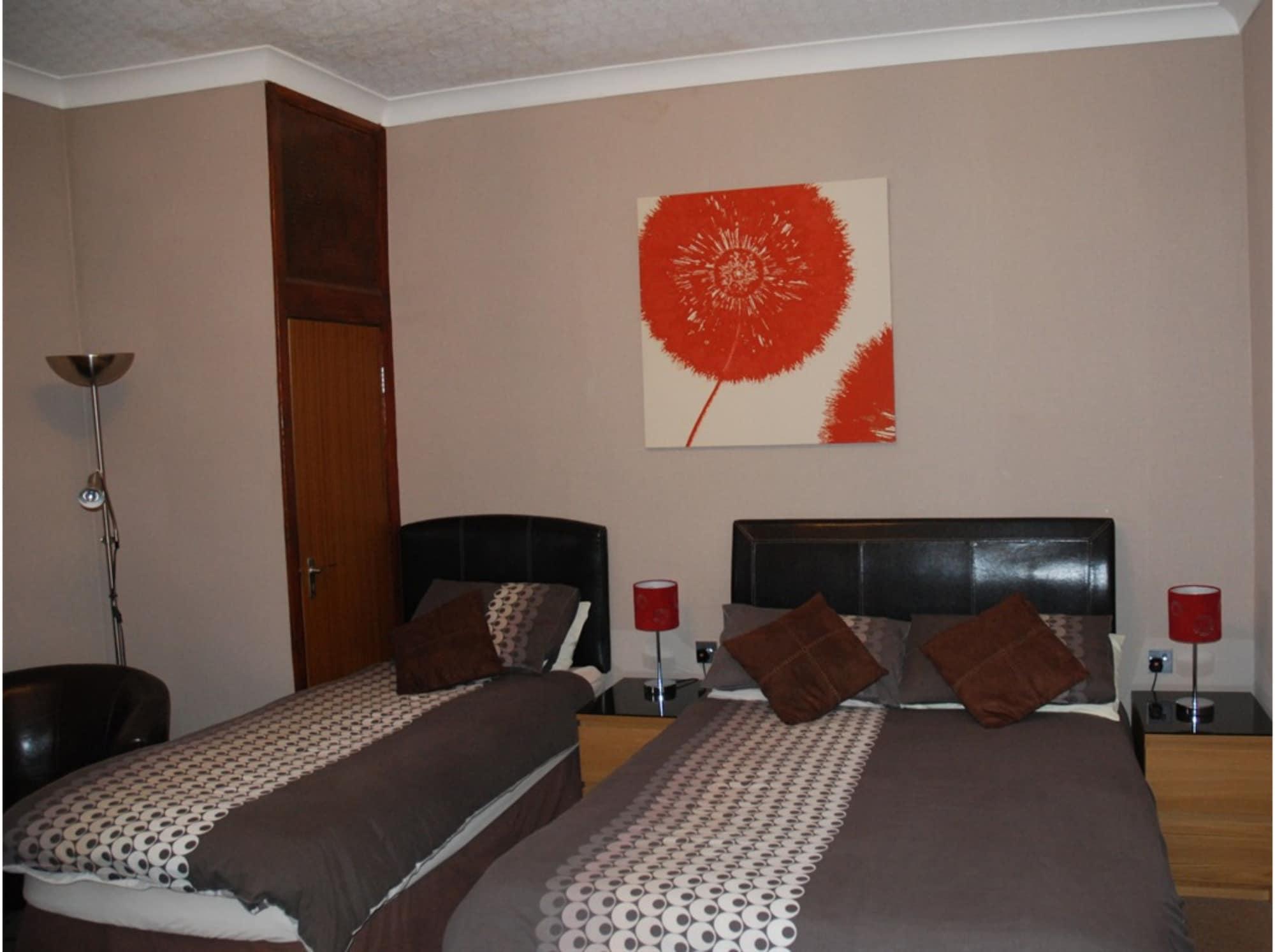 Tanes Guest house Cardiff