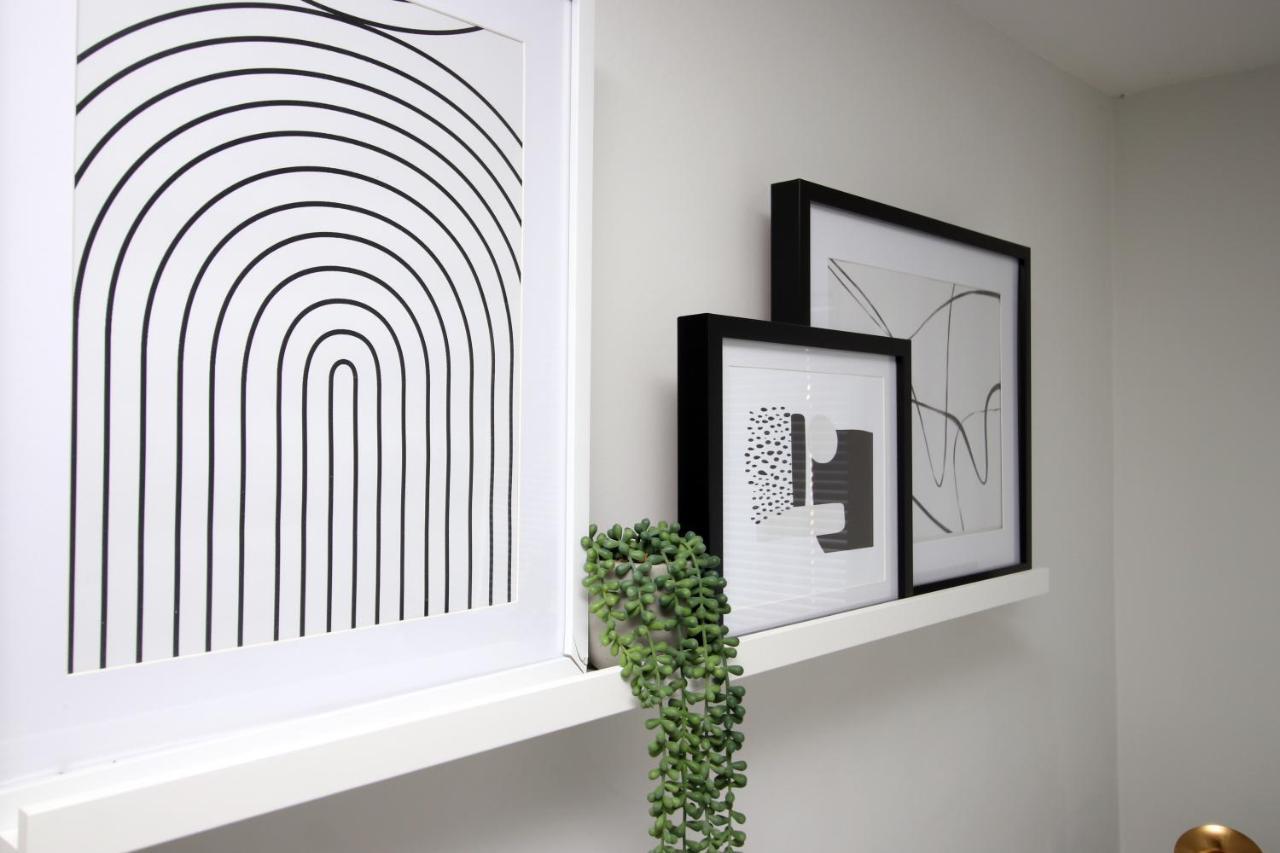 Mackintosh Flat 1 By Mia Living 2 Bedroom Near The Centre Apartment Cardiff