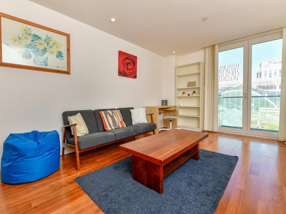 Apartment Pass The Keys Super Central Spacious 2 Bed With Parking Cardiff