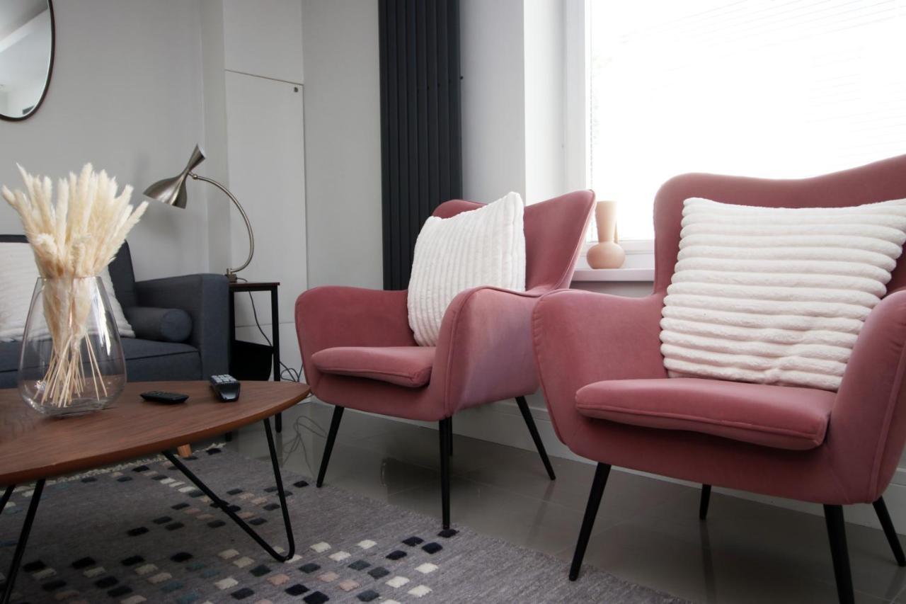 Mackintosh Flat 1 By Mia Living 2 Bedroom Near The Centre *