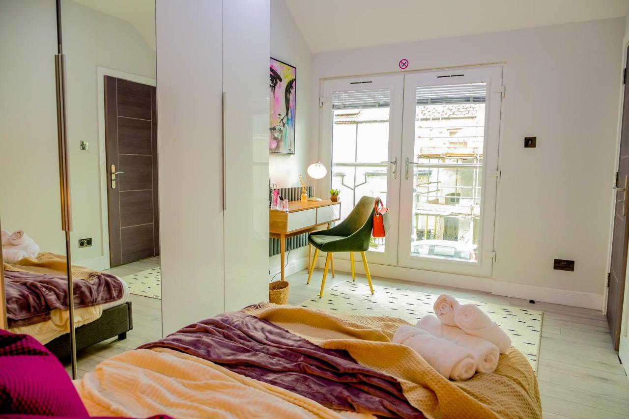 Apartment New Cosy & Secure - 2 Bed - Free Wifi - Modern & Functional Cardiff